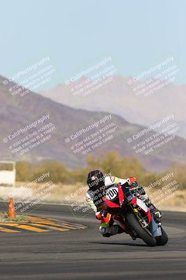 media/Feb-04-2023-SoCal Trackdays (Sat) [[8a776bf2c3]]/Turn 14 (115pm)/